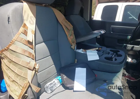 2014 Ram 1500 Tradesman из США, поврежденный, VIN 3C6JR6AGXEG101355